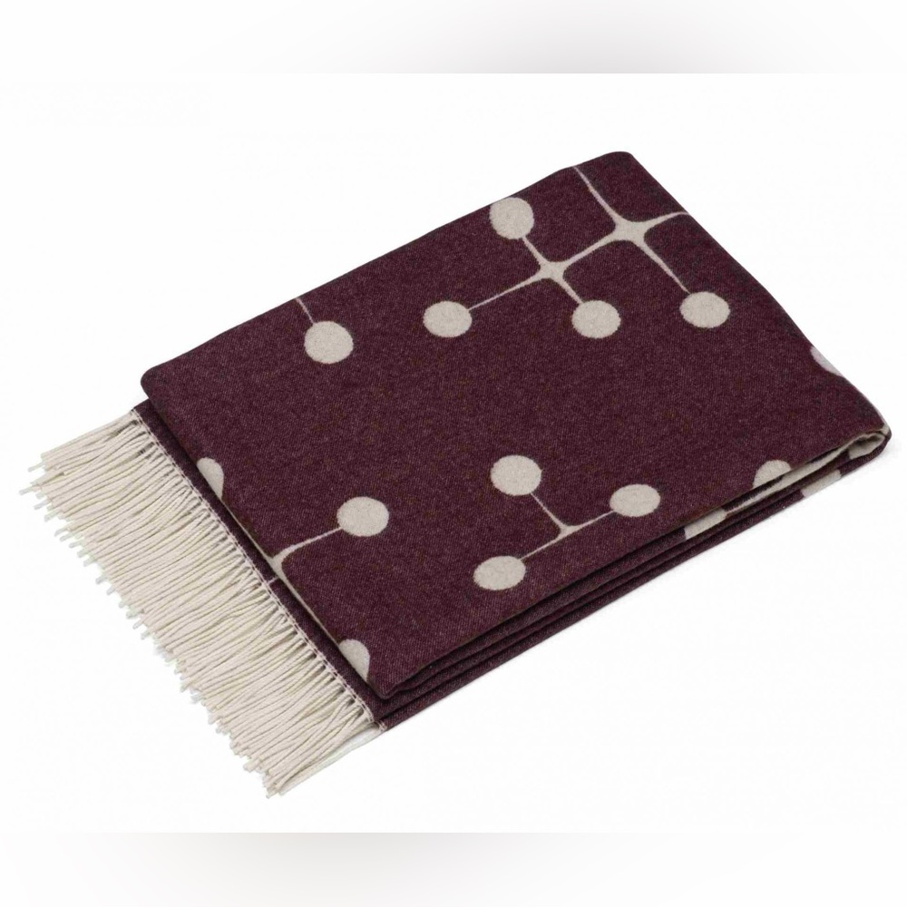 Limited Edition: Eames Wool Blanket Bordeaux by Vitra